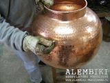 Produkcja alembika miedzianego